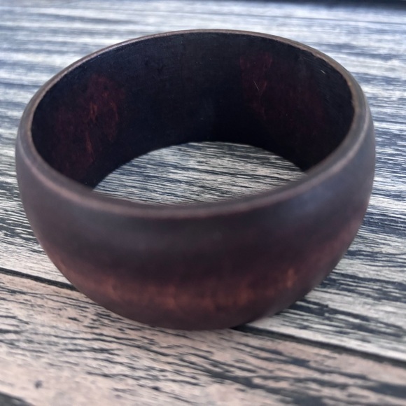 Elegant Dark Brown Wooden Bracelet - Picture 2 of 6